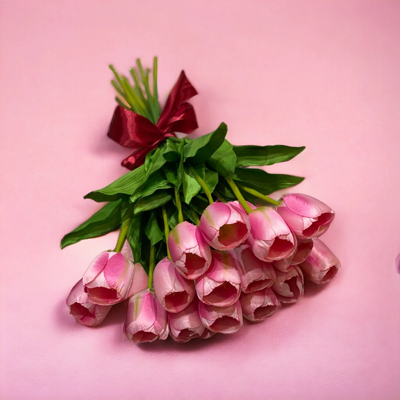 Rózsaszín mű tulipán csokor